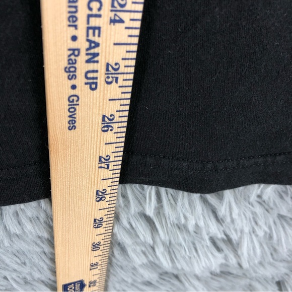 Bon Jovi Tshirt Mens Medium This House Is Not Tour Concert Black 80s Rock Music - Picture 7 of 10